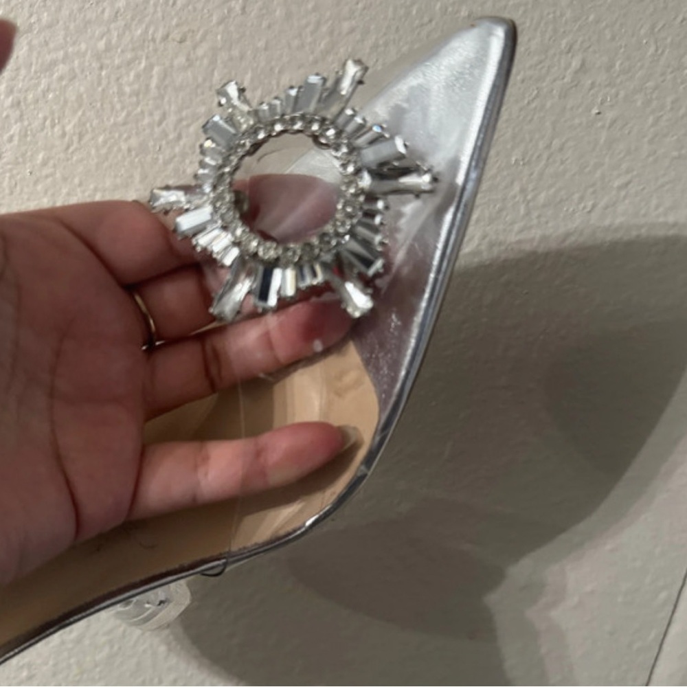 Catherine Malandrino Silver Pointed Toe Heels with Crystal Sunburst - Picture 13 of 13